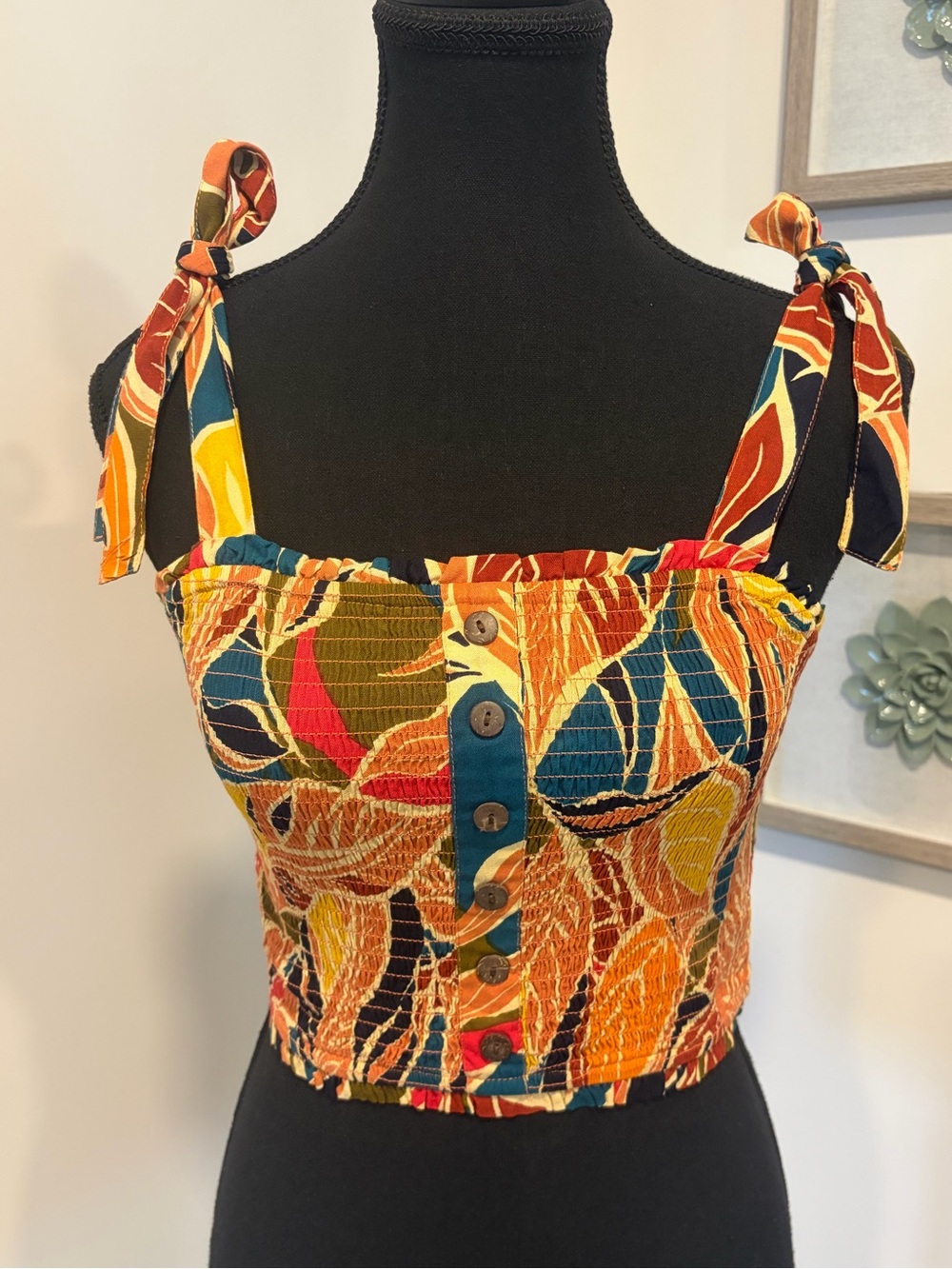 Patrons of Peace Tropical Print Tie-Shoulder Smocked Ruffled Crop Top NWT! - Picture 1 of 10